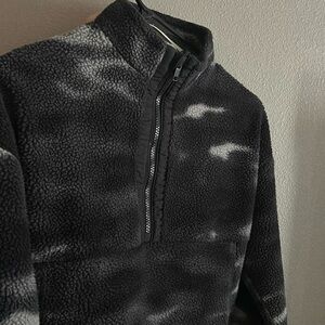 Xersion Sherpa boys 10-12 husky sweater